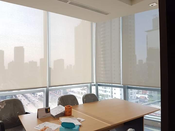 Toko Roller Blind Bandung, Jual Roller Blind di Bandung, Roller Blind Murah Bandung, Roller Blind Sharp Point Bandung, Roller Blind Shinichi Bandung, Vertical blind sharp point Bandung